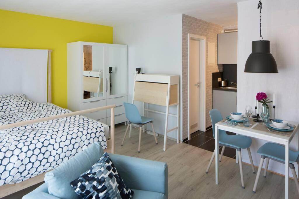 קרלסרוהה Exklusives Apartment Inklusive Netflix Und Parkplatz מראה חיצוני תמונה