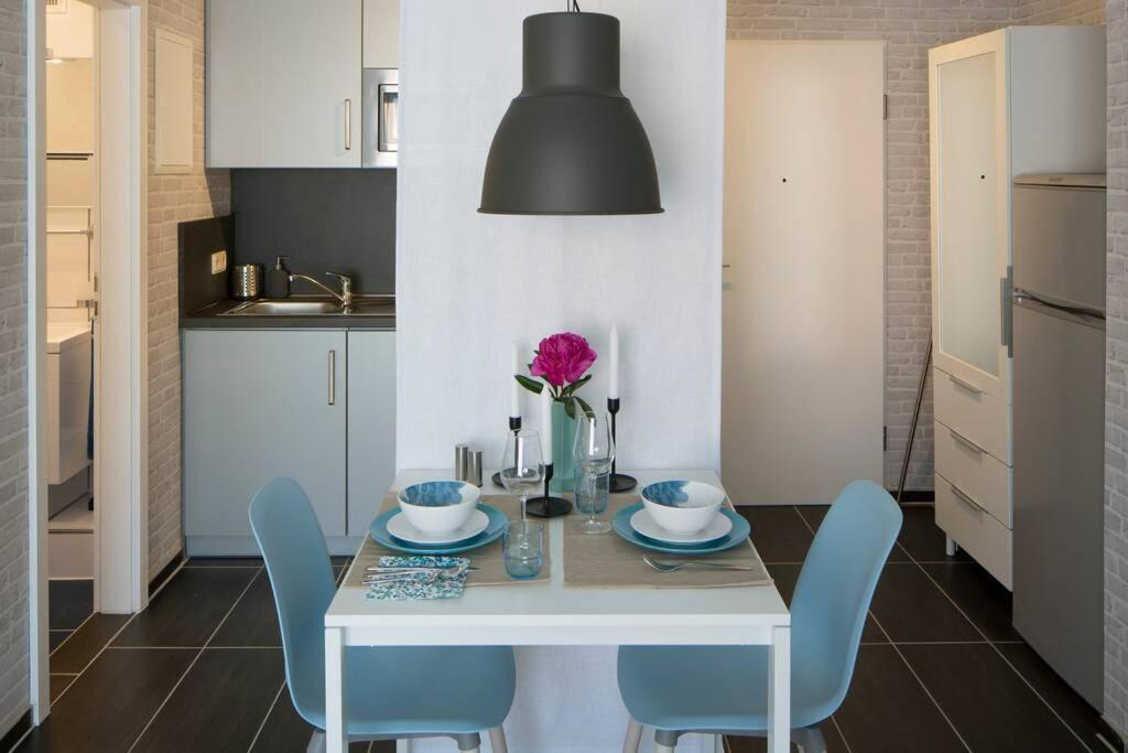 קרלסרוהה Exklusives Apartment Inklusive Netflix Und Parkplatz מראה חיצוני תמונה